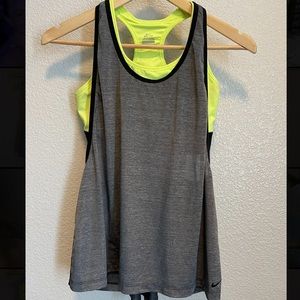 Nike Tank/bra